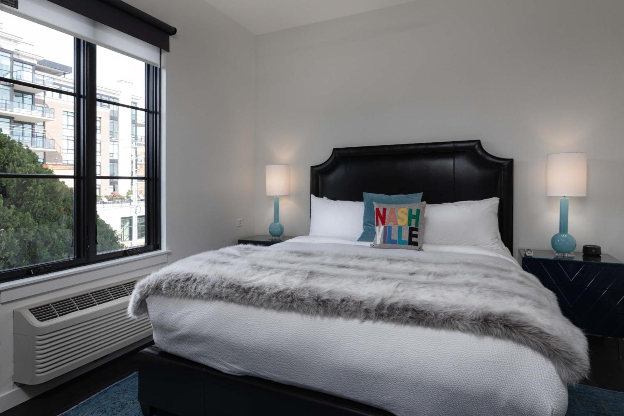 121 Hotel By Avantstay Chic Modern Hotel In แนชวิลล์ ภายนอก รูปภาพ